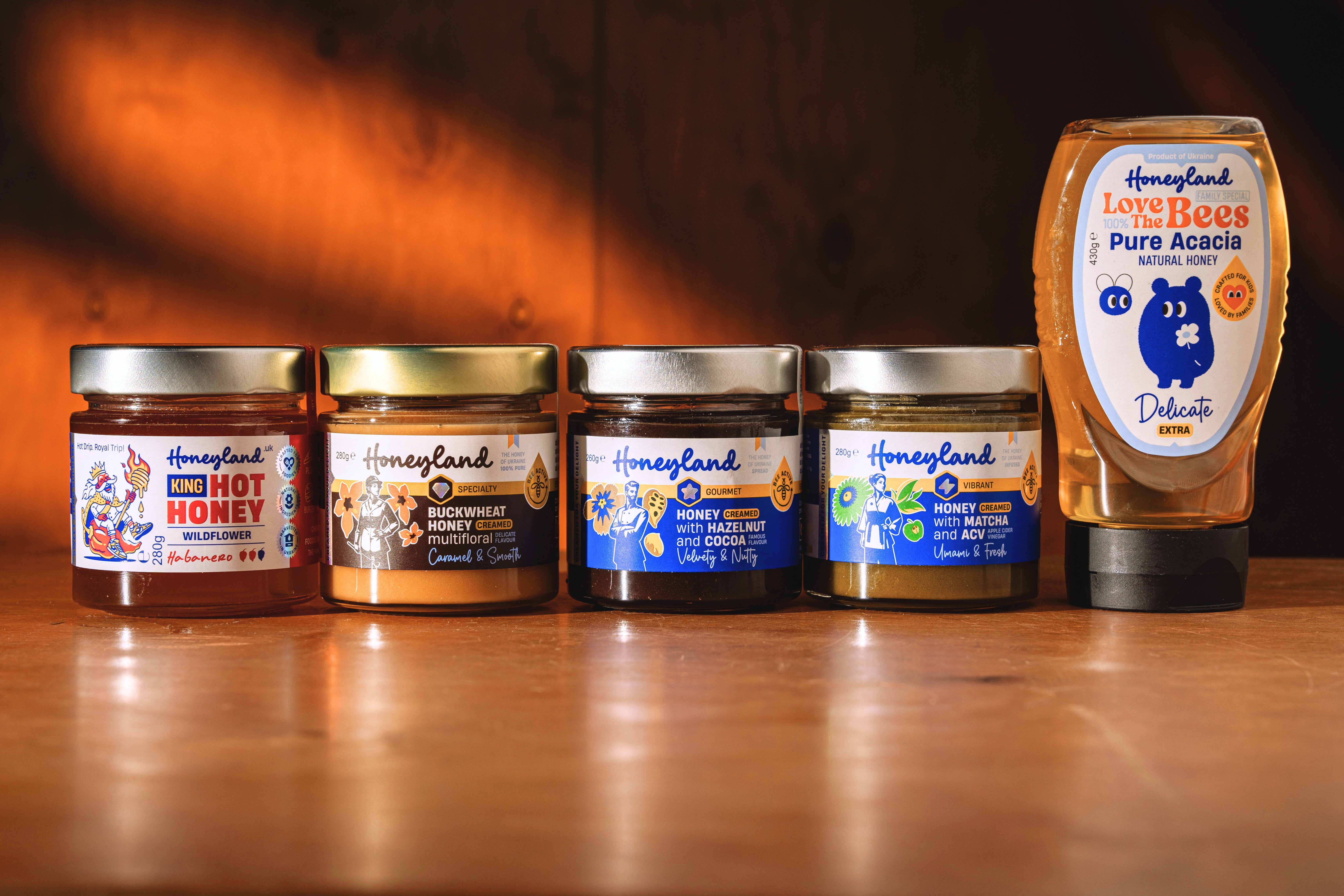 LOVE THE BEES Pure Acacia Honey (Squeezy) 430g – Honeyland